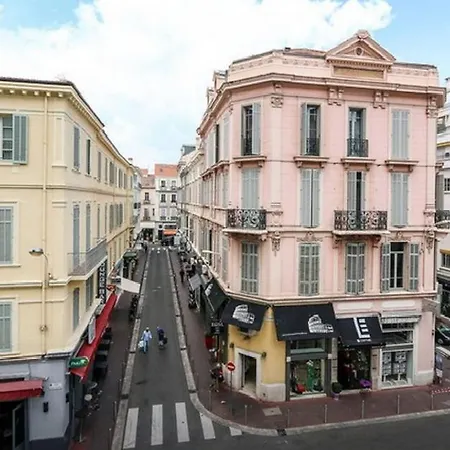 Viva Riviera - 1 Rue Victor Cousin Cannes